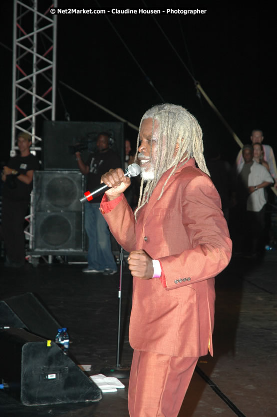 Billy Ocean at the Air Jamaica Jazz and Blues Festival 2008 The Art of Music - Saturday, January 26, 2008 - Air Jamaica Jazz & Blues 2008 The Art of Music venue at the Aqaueduct on Rose Hall Resort & Counrty Club, Montego Bay, St. James, Jamaica W.I. - Thursday, January 24 - Saturday, January 26, 2008 - Photographs by Net2Market.com - Claudine Housen & Barry J. Hough Sr, Photographers - Negril Travel Guide, Negril Jamaica WI - http://www.negriltravelguide.com - info@negriltravelguide.com...!