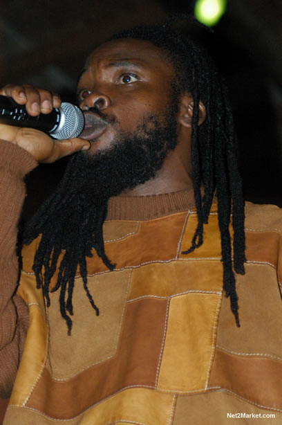 Reggae Superstar - Bush Man @ Bourbon Beach with Boddy Dread & Singing Honour - Presented by Our Music Promotions - Omar & Ama-Donna - Saturday, May 14, 2005 - Negril Travel Guide, Negril Jamaica WI - http://www.negriltravelguide.com - info@negriltravelguide.com...!