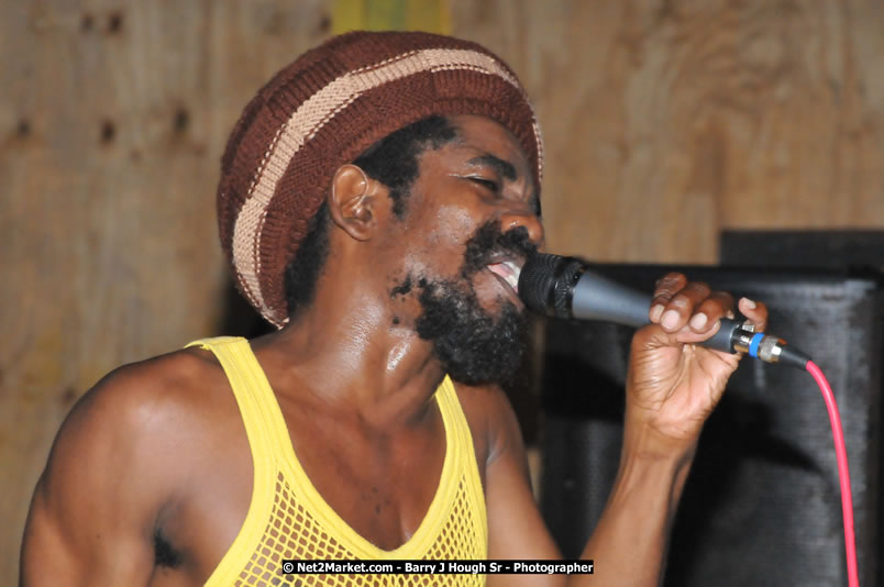  Coco Tea & Silver Cat at Bourbon Beach - Money Cologne Promotions presents The Growning of Coco Tea & Silver Cat at Bourbon Beach, Norman Manley Boulevard, Negril , Westmoreland, Jamaica W.I. - Monday, April 14, 2008 - Photographs by Net2Market.com - Barry J. Hough Sr, Photographer - Photos taken with a Nikon D300 - Negril Travel Guide, Negril Jamaica WI - http://www.negriltravelguide.com - info@negriltravelguide.com...!