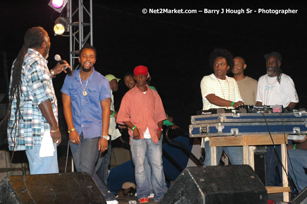 Cross De Harbour @ Lucea Car Park presented by Linkz Entertainment in association with Lucea Chamber of Commerce - Featuring Freddy Mc Gregor, Iley Dread, Mr. Vegas, Lt. Elmo, Champagne, Merital, CC, Brillant, TQ, Mad Dog, Chumps - Lucea, Hanover, Jamaica - Negril Travel Guide.com, Negril Jamaica WI - http://www.negriltravelguide.com - info@negriltravelguide.com...!