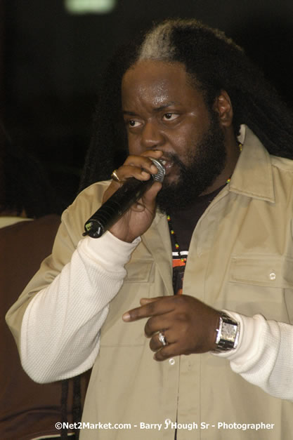 Morgan Heritage - Cure Fest 2007 - Longing For Concert at Trelawny Multi Purpose Stadium, Trelawny, Jamaica - Sunday, October 14, 2007 - Cure Fest 2007 October 12th-14th, 2007 Presented by Danger Promotions, Iyah Cure Promotions, and Brass Gate Promotions - Alison Young, Publicist - Photographs by Net2Market.com - Barry J. Hough Sr, Photographer - Negril Travel Guide, Negril Jamaica WI - http://www.negriltravelguide.com - info@negriltravelguide.com...!