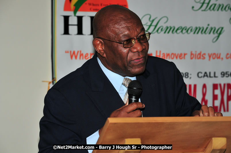 Investment & Business Forum - Brand Jamaica @ Grand Palladium Resort & Spa [Fiesta] - Thursday, August 7, 2008 - Hanover Homecoming Foundation LTD Jamaica - Wherever you roam ... Hanover bids you ... come HOME - Sunday, August 3 to Saturday, August 9, 2008 - Hanover Jamaica - Photographs by Net2Market.com - Barry J. Hough Sr. Photojournalist/Photograper - Photographs taken with a Nikon D300 - Negril Travel Guide, Negril Jamaica WI - http://www.negriltravelguide.com - info@negriltravelguide.com...!