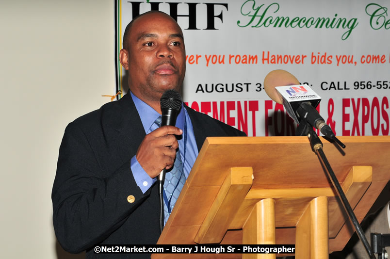 Investment & Business Forum - Brand Jamaica @ Grand Palladium Resort & Spa [Fiesta] - Thursday, August 7, 2008 - Hanover Homecoming Foundation LTD Jamaica - Wherever you roam ... Hanover bids you ... come HOME - Sunday, August 3 to Saturday, August 9, 2008 - Hanover Jamaica - Photographs by Net2Market.com - Barry J. Hough Sr. Photojournalist/Photograper - Photographs taken with a Nikon D300 - Negril Travel Guide, Negril Jamaica WI - http://www.negriltravelguide.com - info@negriltravelguide.com...!