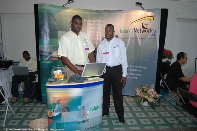 JAPEX 2006 Exibition @ Home Solutions, Negril - Tuesday, April 25, 2006 - Negril - JAPEX 2006 Negril Photos - Negril Travel Guide, Negril Jamaica WI - http://www.negriltravelguide.com - info@negriltravelguide.com...!