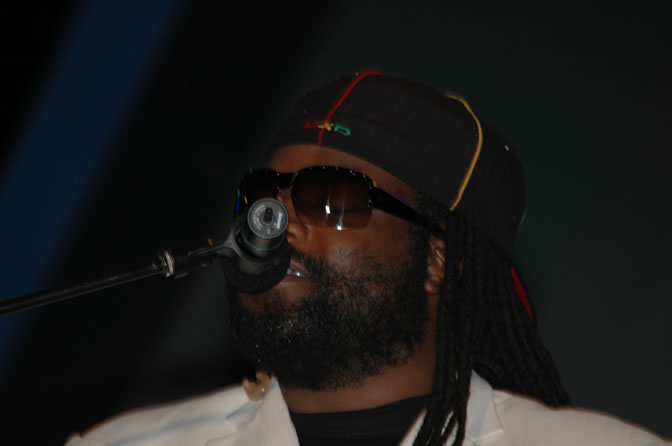 Morgan Heritage - Air Jamaica Jazz & Blues Festival 2006 - The Art of Music - Cinnamon Hill Golf Club - Rosehall Resort & Country Club, Montego Bay, Jamaica W.I. - Thursday, January 26, 2006 - Negril Travel Guide, Negril Jamaica WI - http://www.negriltravelguide.com - info@negriltravelguide.com...!