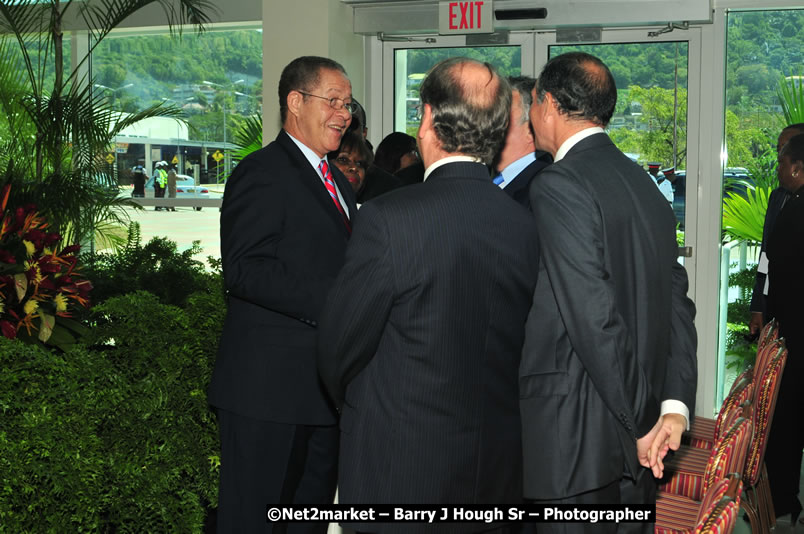 The Unveiling Of The Commemorative Plaque By The Honourable Prime Minister, Orette Bruce Golding, MP, And Their Majesties, King Juan Carlos I And Queen Sofia Of Spain - On Wednesday, February 18, 2009, Marking The Completion Of The Expansion Of Sangster International Airport, Venue at Sangster International Airport, Montego Bay, St James, Jamaica - Wednesday, February 18, 2009 - Photographs by Net2Market.com - Barry J. Hough Sr, Photographer/Photojournalist - Negril Travel Guide, Negril Jamaica WI - http://www.negriltravelguide.com - info@negriltravelguide.com...!