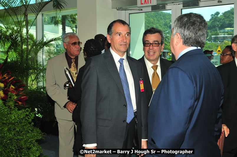 The Unveiling Of The Commemorative Plaque By The Honourable Prime Minister, Orette Bruce Golding, MP, And Their Majesties, King Juan Carlos I And Queen Sofia Of Spain - On Wednesday, February 18, 2009, Marking The Completion Of The Expansion Of Sangster International Airport, Venue at Sangster International Airport, Montego Bay, St James, Jamaica - Wednesday, February 18, 2009 - Photographs by Net2Market.com - Barry J. Hough Sr, Photographer/Photojournalist - Negril Travel Guide, Negril Jamaica WI - http://www.negriltravelguide.com - info@negriltravelguide.com...!