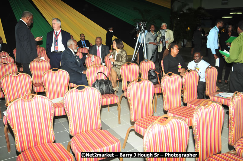 The Unveiling Of The Commemorative Plaque By The Honourable Prime Minister, Orette Bruce Golding, MP, And Their Majesties, King Juan Carlos I And Queen Sofia Of Spain - On Wednesday, February 18, 2009, Marking The Completion Of The Expansion Of Sangster International Airport, Venue at Sangster International Airport, Montego Bay, St James, Jamaica - Wednesday, February 18, 2009 - Photographs by Net2Market.com - Barry J. Hough Sr, Photographer/Photojournalist - Negril Travel Guide, Negril Jamaica WI - http://www.negriltravelguide.com - info@negriltravelguide.com...!