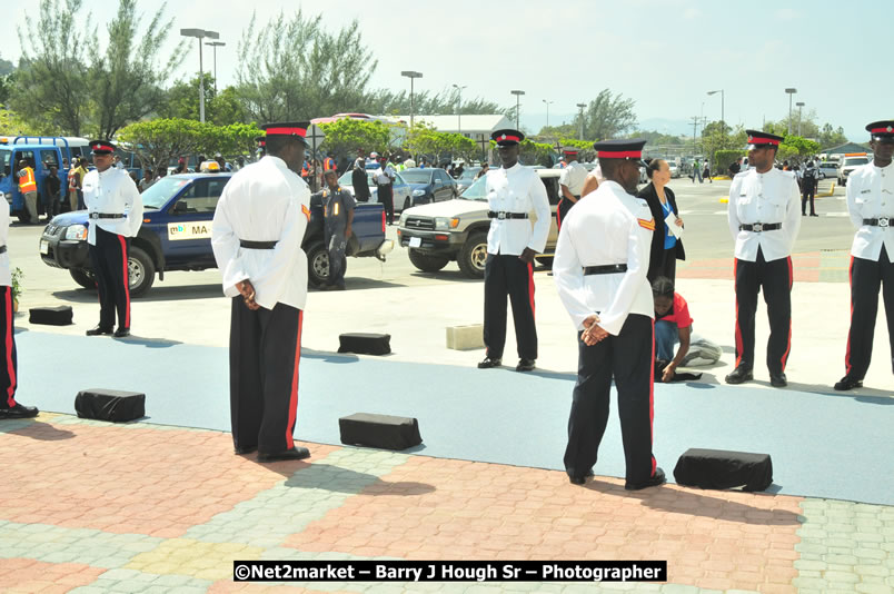 The Unveiling Of The Commemorative Plaque By The Honourable Prime Minister, Orette Bruce Golding, MP, And Their Majesties, King Juan Carlos I And Queen Sofia Of Spain - On Wednesday, February 18, 2009, Marking The Completion Of The Expansion Of Sangster International Airport, Venue at Sangster International Airport, Montego Bay, St James, Jamaica - Wednesday, February 18, 2009 - Photographs by Net2Market.com - Barry J. Hough Sr, Photographer/Photojournalist - Negril Travel Guide, Negril Jamaica WI - http://www.negriltravelguide.com - info@negriltravelguide.com...!