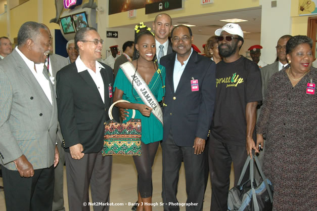 Minister of Tourism, Hon. Edmund Bartlett - Director of Tourism, Basil Smith, and Mayor of Montego Bay, Councillor Charles Sinclair Launch of Winter Tourism Season at Sangster International Airport, Saturday, December 15, 2007 - Sangster International Airport - MBJ Airports Limited, Montego Bay, Jamaica W.I. - Photographs by Net2Market.com - Barry J. Hough Sr, Photographer - Negril Travel Guide, Negril Jamaica WI - http://www.negriltravelguide.com - info@negriltravelguide.com...!