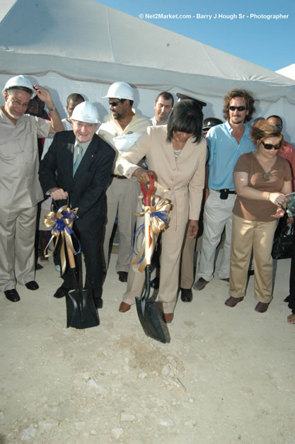 Palladium Hotels & Resorts - Groundbreaking of the 1600-Room Grand Palladium Lady Hamilton Resort & Spa and the Grand Palludium Jamaica Resort & Spa - Special Address: The Most Honorable Portia Simpson-Miller, O.N., M.P., Prime Minister of Jamaica - The Point, Lucea, Hanover, Saturday, November 11, 2006 @ 2:00 pm - Negril Travel Guide, Negril Jamaica WI - http://www.negriltravelguide.com - info@negriltravelguide.com...!