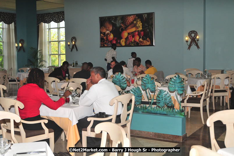 MBJ Airports Limited Welcomes Participants for 2008 ACI [Airports Council International] Airport Operations Seminar @ The Iberostar Hotel - Wednesday - Saturday, October 23 - 25, 2008 - MBJ Airports Limited, Montego Bay, St James, Jamaica - Photographs by Net2Market.com - Barry J. Hough Sr. Photojournalist/Photograper - Photographs taken with a Nikon D300 - Negril Travel Guide, Negril Jamaica WI - http://www.negriltravelguide.com - info@negriltravelguide.com...!