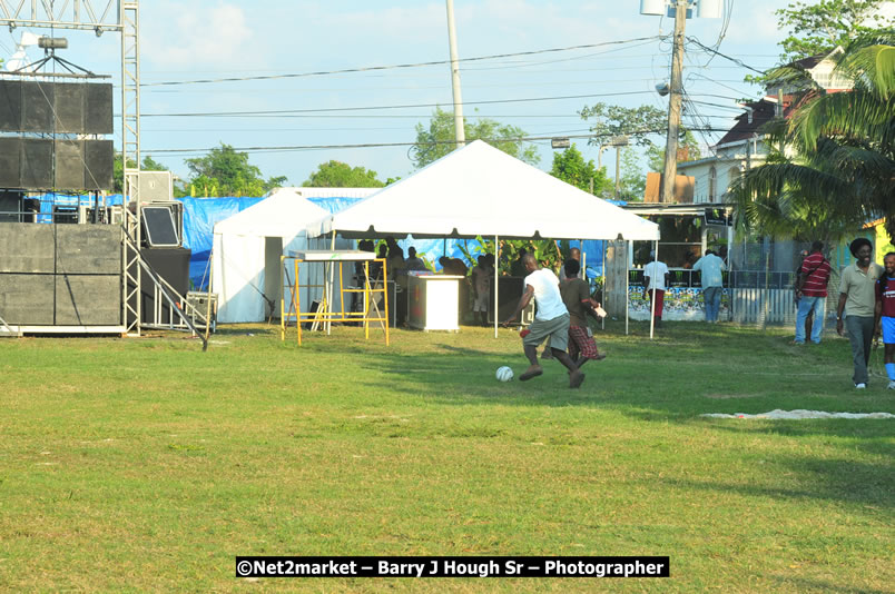 Marley Magic Traffic Jam - Celebrity Football @ Spring Break - Saturday, March 21, 2009 - Also Featuring: Kelley, Capleton, Junior Reid, Spragga Benz, Wayne Marshall, Munga, Romaine Virgo,Embee, Bango Herman, Flava K, Whisky Baggio, Andrew and Wadda Blood, Black Am I, Packa, Venue at Waz Beach, Norman Manley Boulevard, Negril Westmoreland, Jamaica - Saturday, March 21, 2009 - Photographs by Net2Market.com - Barry J. Hough Sr, Photographer/Photojournalist - Negril Travel Guide, Negril Jamaica WI - http://www.negriltravelguide.com - info@negriltravelguide.com...!