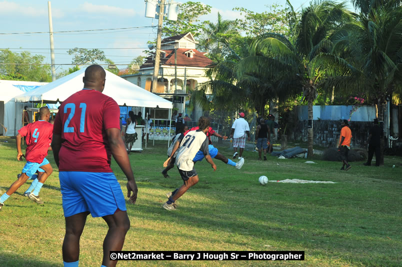 Marley Magic Traffic Jam - Celebrity Football @ Spring Break - Saturday, March 21, 2009 - Also Featuring: Kelley, Capleton, Junior Reid, Spragga Benz, Wayne Marshall, Munga, Romaine Virgo,Embee, Bango Herman, Flava K, Whisky Baggio, Andrew and Wadda Blood, Black Am I, Packa, Venue at Waz Beach, Norman Manley Boulevard, Negril Westmoreland, Jamaica - Saturday, March 21, 2009 - Photographs by Net2Market.com - Barry J. Hough Sr, Photographer/Photojournalist - Negril Travel Guide, Negril Jamaica WI - http://www.negriltravelguide.com - info@negriltravelguide.com...!