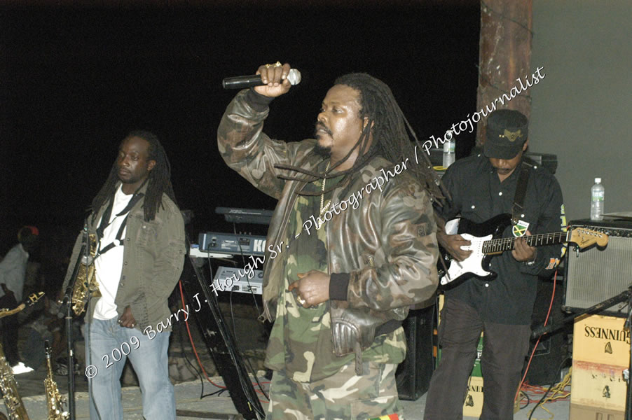  Luciano "Live in Concert" Negril Escape Resort & Spa, Openning Acts: Justice Merchant, and Timmi Burrell, Backing Band: JAH Messenjah, One Love Reggae Summer Series, West End, Negril, Westmoreland, Jamaica W.I. - Tuesday, August 11, 2009 - Photographs by Barry J. Hough Sr. Photojournalist/Photograper - Photographs taken with a Nikon D70, D100, or D300 - Negril Travel Guide, Negril Jamaica WI - http://www.negriltravelguide.com - info@negriltravelguide.com...!