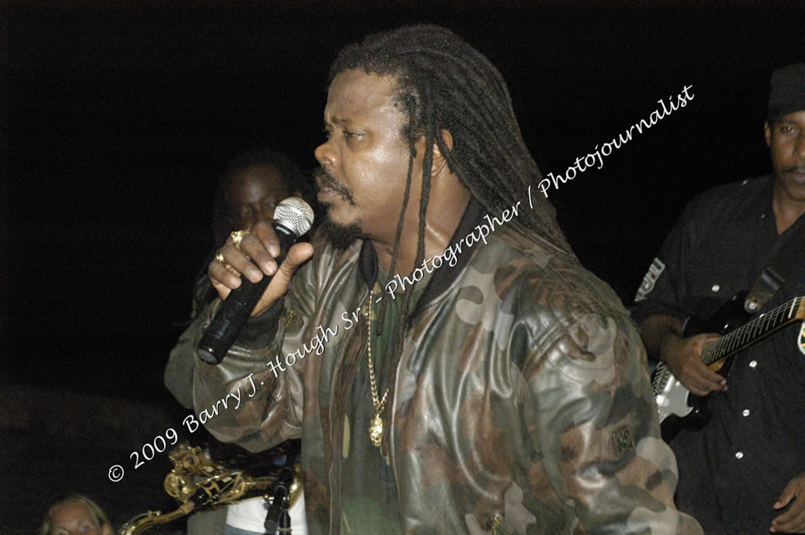  Luciano "Live in Concert" Negril Escape Resort & Spa, Openning Acts: Justice Merchant, and Timmi Burrell, Backing Band: JAH Messenjah, One Love Reggae Summer Series, West End, Negril, Westmoreland, Jamaica W.I. - Tuesday, August 11, 2009 - Photographs by Barry J. Hough Sr. Photojournalist/Photograper - Photographs taken with a Nikon D70, D100, or D300 - Negril Travel Guide, Negril Jamaica WI - http://www.negriltravelguide.com - info@negriltravelguide.com...!