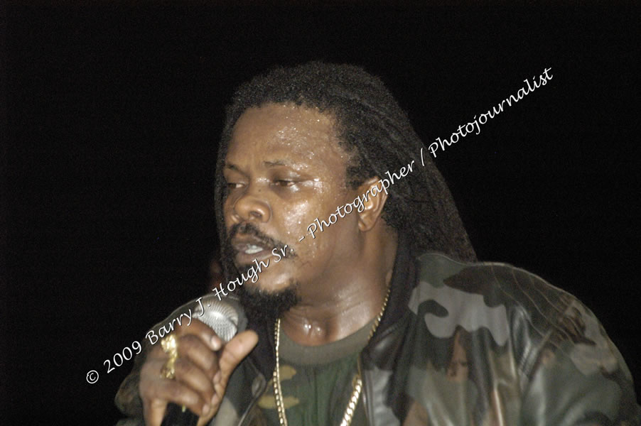  Luciano "Live in Concert" Negril Escape Resort & Spa, Openning Acts: Justice Merchant, and Timmi Burrell, Backing Band: JAH Messenjah, One Love Reggae Summer Series, West End, Negril, Westmoreland, Jamaica W.I. - Tuesday, August 11, 2009 - Photographs by Barry J. Hough Sr. Photojournalist/Photograper - Photographs taken with a Nikon D70, D100, or D300 - Negril Travel Guide, Negril Jamaica WI - http://www.negriltravelguide.com - info@negriltravelguide.com...!