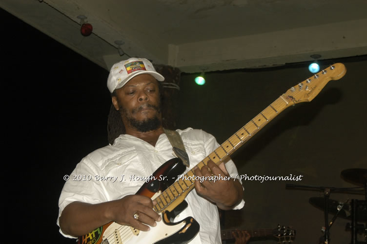 Freddy McGregor - Live In Concert @ Negril Escape Resort and Spa, One Love Drive, West End, Negril, Westmoreland, Jamaica W.I. - Photographs by Net2Market.com - Barry J. Hough Sr, Photographer/Photojournalist - Negril Travel Guide, Negril Jamaica WI - http://www.negriltravelguide.com - info@negriltravelguide.com...!