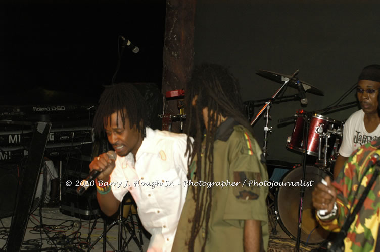 JAH Cure - Live In Concert @ Negril Escape Resort and Spa, December 15, 2009, One Love Drive, West End, Negril, Westmoreland, Jamaica W.I. - Photographs by Net2Market.com - Barry J. Hough Sr, Photographer/Photojournalist - Negril Travel Guide, Negril Jamaica WI - http://www.negriltravelguide.com - info@negriltravelguide.com...!