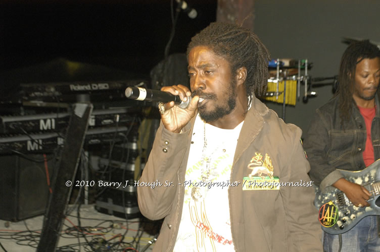 JAH Cure - Live In Concert @ Negril Escape Resort and Spa, December 15, 2009, One Love Drive, West End, Negril, Westmoreland, Jamaica W.I. - Photographs by Net2Market.com - Barry J. Hough Sr, Photographer/Photojournalist - Negril Travel Guide, Negril Jamaica WI - http://www.negriltravelguide.com - info@negriltravelguide.com...!