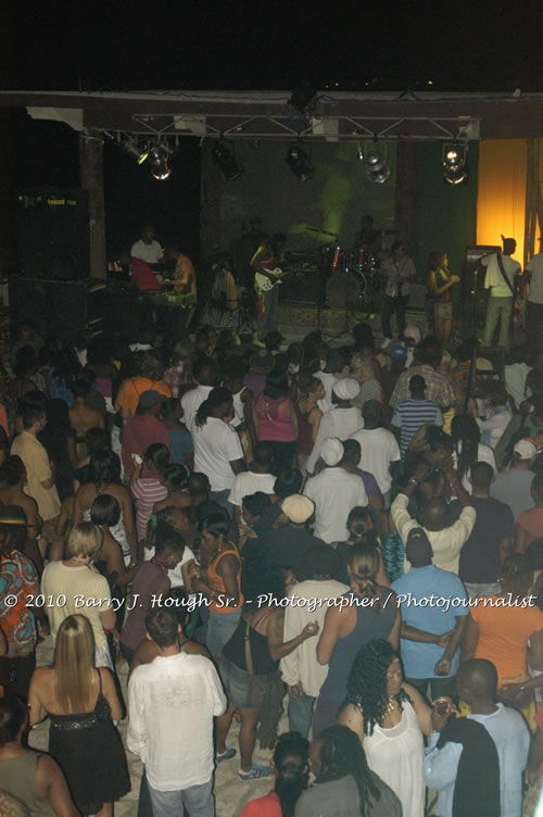 JAH Cure - Live In Concert @ Negril Escape Resort and Spa, December 15, 2009, One Love Drive, West End, Negril, Westmoreland, Jamaica W.I. - Photographs by Net2Market.com - Barry J. Hough Sr, Photographer/Photojournalist - Negril Travel Guide, Negril Jamaica WI - http://www.negriltravelguide.com - info@negriltravelguide.com...!