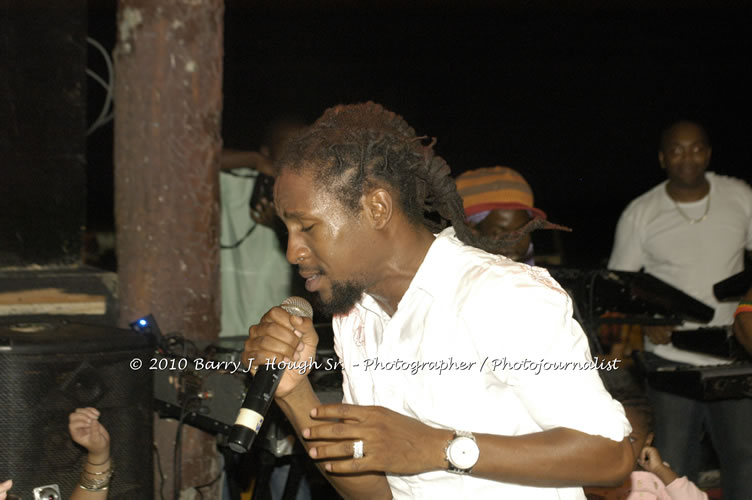 JAH Cure - Live In Concert @ Negril Escape Resort and Spa, December 15, 2009, One Love Drive, West End, Negril, Westmoreland, Jamaica W.I. - Photographs by Net2Market.com - Barry J. Hough Sr, Photographer/Photojournalist - Negril Travel Guide, Negril Jamaica WI - http://www.negriltravelguide.com - info@negriltravelguide.com...!