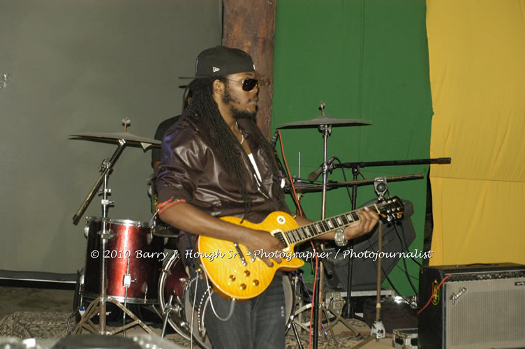 Queen Ifrica - Live In Concert - One Love Reggae Concert Series 09/10 @ Negril Escape Resort and Spa, January 5, 2010, One Love Drive, West End, Negril, Westmoreland, Jamaica W.I. - Photographs by Net2Market.com - Barry J. Hough Sr, Photographer/Photojournalist - Negril Travel Guide, Negril Jamaica WI - http://www.negriltravelguide.com - info@negriltravelguide.com...!