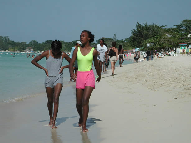 A Photo Walk along Negril's Famous Seven Mile Beach - Negril Travel Guide, Negril Jamaica WI - http://www.negriltravelguide.com - info@negriltravelguide.com...!