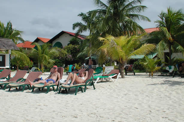 A Photo Walk along Negril's Famous Seven Mile Beach - Negril Travel Guide, Negril Jamaica WI - http://www.negriltravelguide.com - info@negriltravelguide.com...!