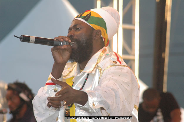 Capleton at Tru-Juice Rebel Salute 2008 - The 15th staging of Tru-Juice Rebel Salute, Saturday, January 12, 2008, Port Kaiser Sports Club, St. Elizabeth, Jamaica W.I. - Photographs by Net2Market.com - Barry J. Hough Sr, Photographer - Negril Travel Guide, Negril Jamaica WI - http://www.negriltravelguide.com - info@negriltravelguide.com...!