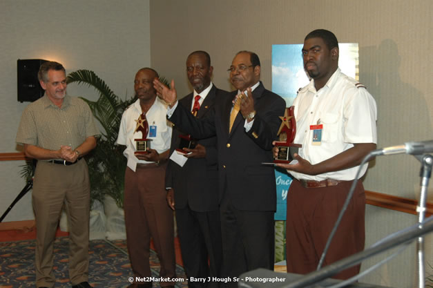 Red Cap Porters Awards - Minister of Tourism, Hon. Edmund Bartlett - Director of Tourism, Basil Smith - Friday, December 14, 2007 - Holiday Inn Sunspree, Montego Bay, Jamaica W.I. - Photographs by Net2Market.com - Barry J. Hough Sr, Photographer - Negril Travel Guide, Negril Jamaica WI - http://www.negriltravelguide.com - info@negriltravelguide.com...!