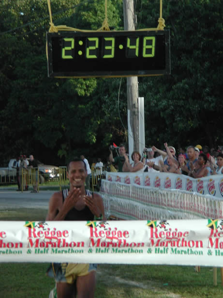 2002 Reggae Marathon & Half Marathon Photographs - Negril Travel Guide, Negril Jamaica WI - http://www.negriltravelguide.com - info@negriltravelguide.com...!