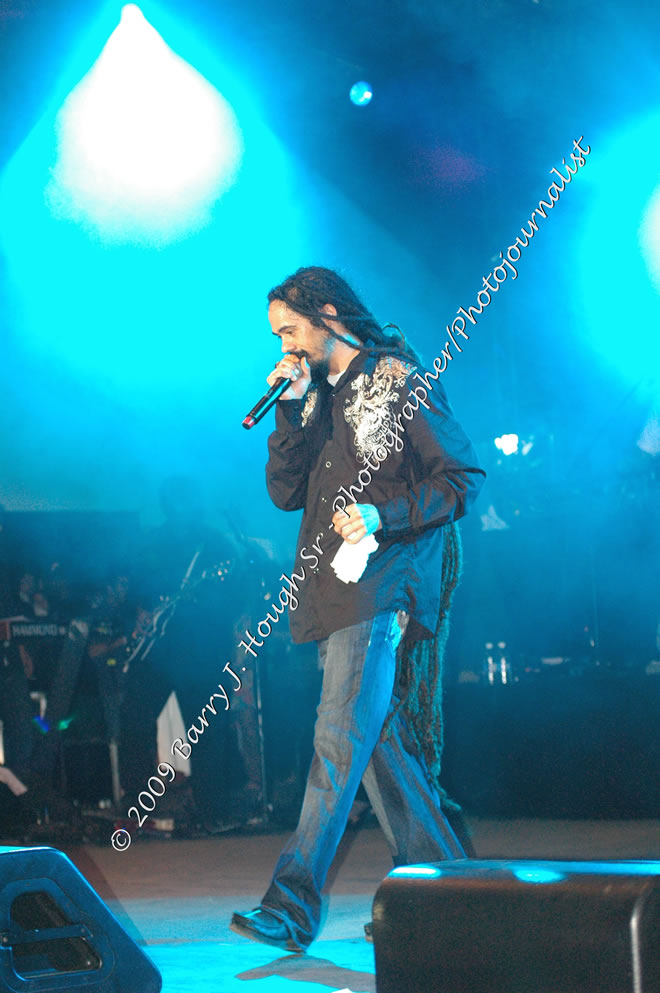 Damian 'Jr. Gong' Marley & NAS @ Reggae Sumfest 2009 - International Night 2 - Reggae Sumfest 2009,Catherine Hall, Montego Bay, St. James, Jamaica W.I. - Saturday, July 25, 2009 - Reggae Sumfest 2009, July 19 - 25, 2009 - Photographs by Net2Market.com - Barry J. Hough Sr. Photojournalist/Photograper - Photographs taken with a Nikon D70, D100, or D300 - Negril Travel Guide, Negril Jamaica WI - http://www.negriltravelguide.com - info@negriltravelguide.com...!