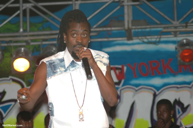 Beenie Man - Spring Break 2005 -  6th Anniversary - All Day - All Night - Photo Gallery - Sunday, March 13th - Long Bay Beach, Negril Jamaica - Negril Travel Guide, Negril Jamaica WI - http://www.negriltravelguide.com - info@negriltravelguide.com...!