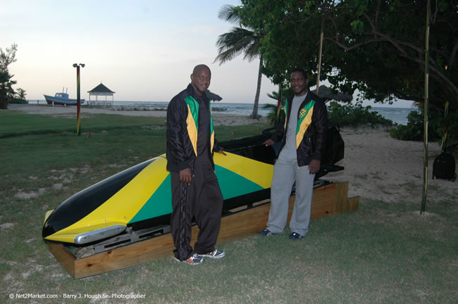 Half Moon Resort Party - Virgin Atlantic Inaugural Flight To Montego Bay, Jamaica Photos - Sir Richard Branson, President & Family, and 450 Passengers - Party Royal Pavillion at Half Moon Resort, Montego Bay, Jamaica - Monday, July 3, 2006 - Negril Travel Guide, Negril Jamaica WI - http://www.negriltravelguide.com - info@negriltravelguide.com...!