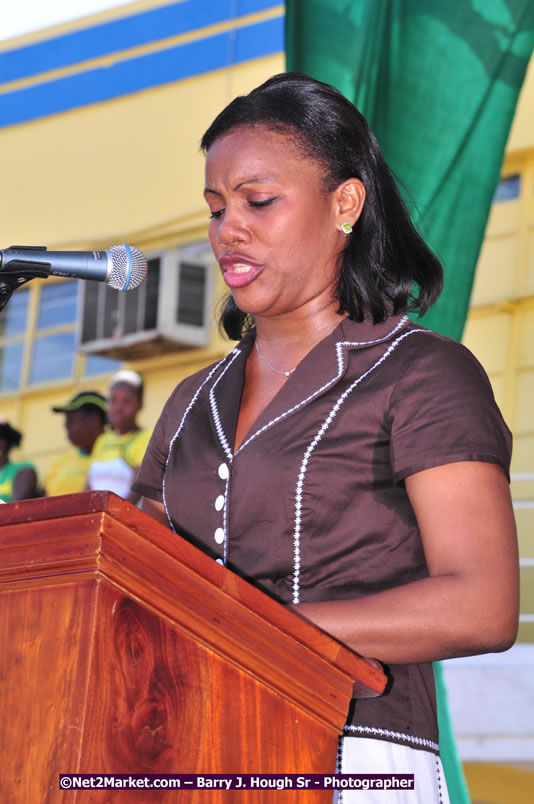 The City of Montego Bay Welcomes Our 2008 Olympians - Western Motorcade - Civic Ceremony - A Salute To Our Beijing Heros - Sam Sharpe Square, Montego Bay, Jamaica - Tuesday, October 7, 2008 - Photographs by Net2Market.com - Barry J. Hough Sr. Photojournalist/Photograper - Photographs taken with a Nikon D300 - Negril Travel Guide, Negril Jamaica WI - http://www.negriltravelguide.com - info@negriltravelguide.com...!